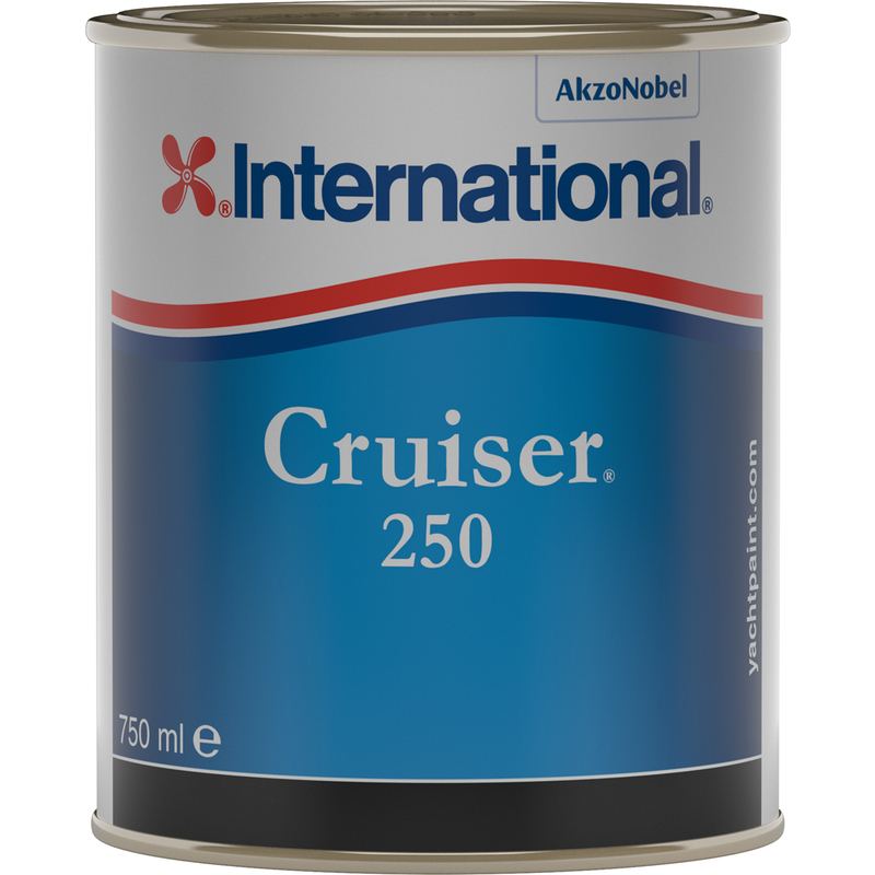 International Cruiser 250 Dover White 750 ml